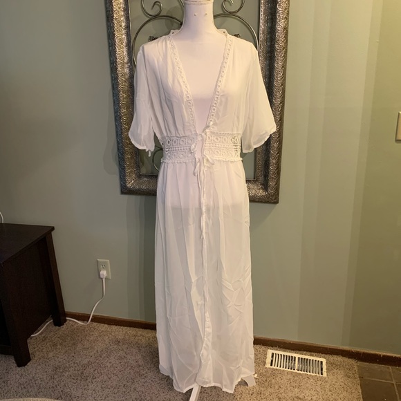 Breezy Crochet Trim Cover Up - Picture 7 of 7